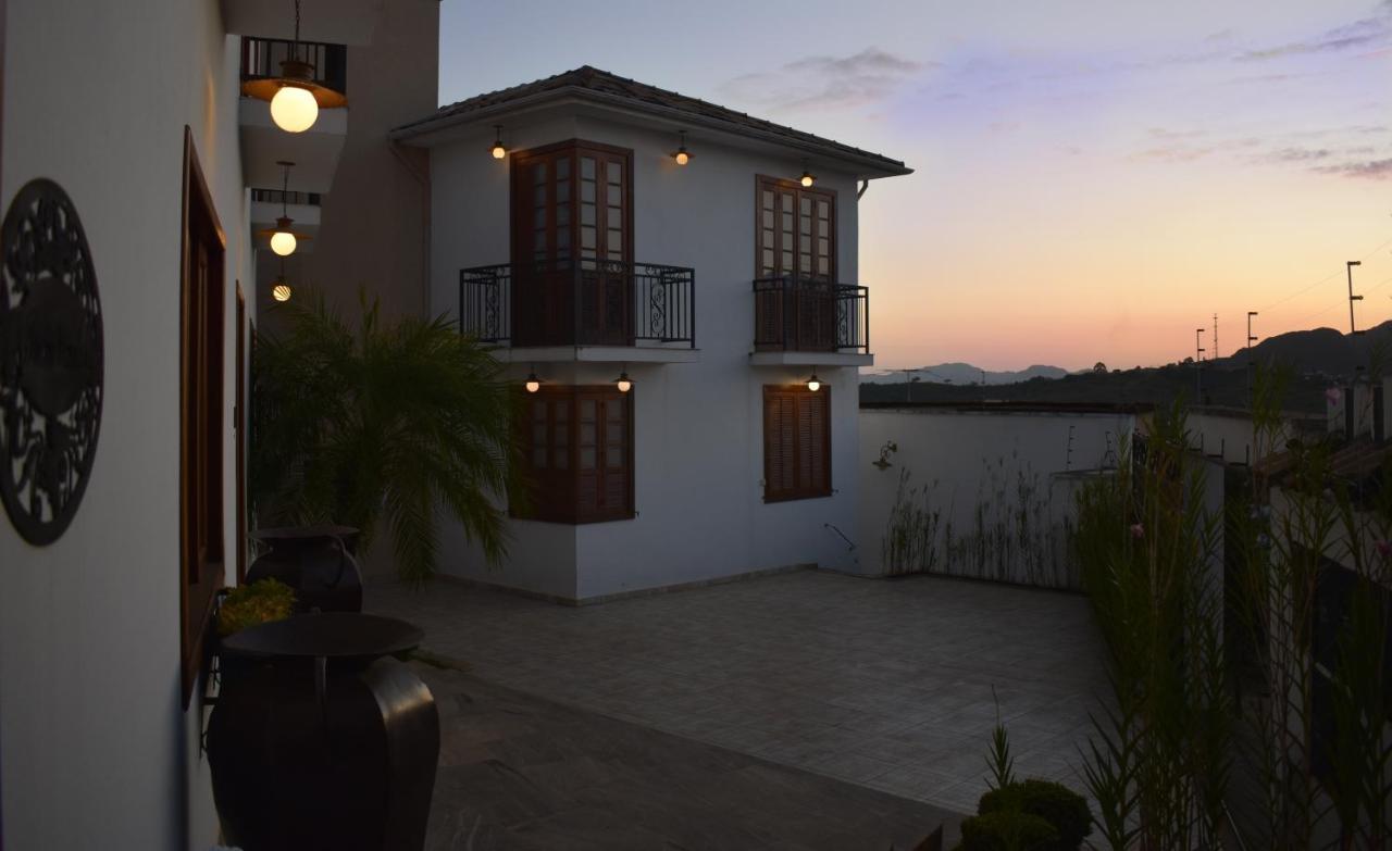 Maria Monteiro 4* Tiradentes